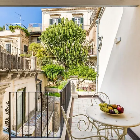 Modica For Family - Rooms And Apartments Exterior photo