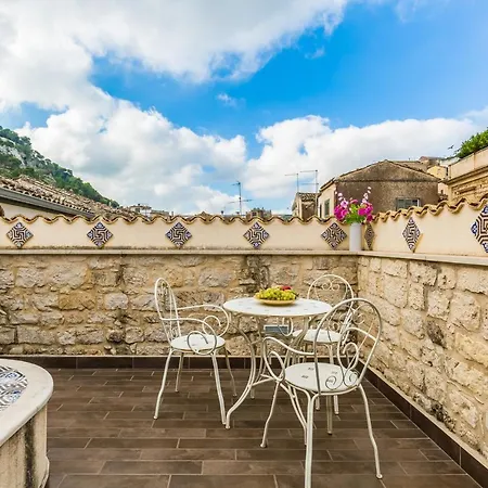 Modica For Family - Rooms And Apartments Exterior photo