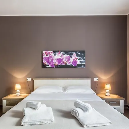 Modica For Family - Rooms And Apartments Exterior photo
