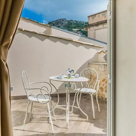 Modica For Family - Rooms And Apartments Exterior photo
